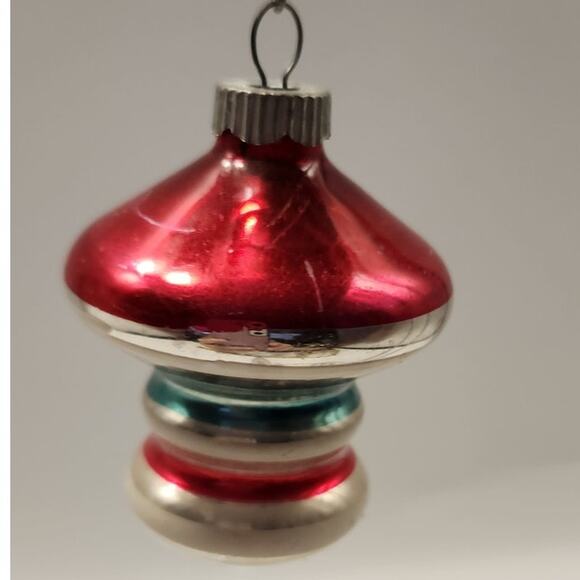 Vintage Shiny Brite Red Green and White Flocked Top Shaped Glass Ornament - Picture 2 of 5